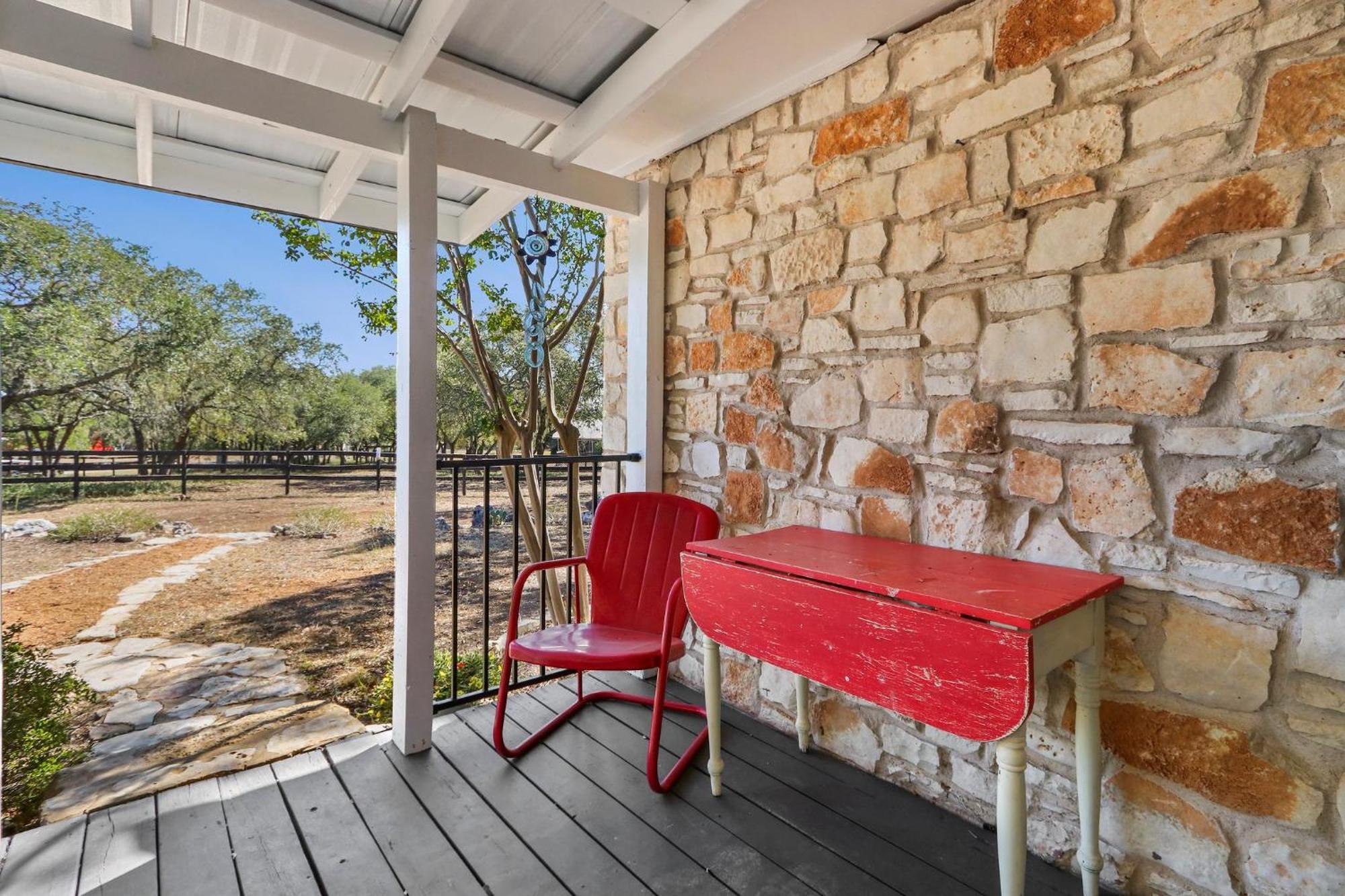 Red Donkey Cottage Уимберли Экстерьер фото